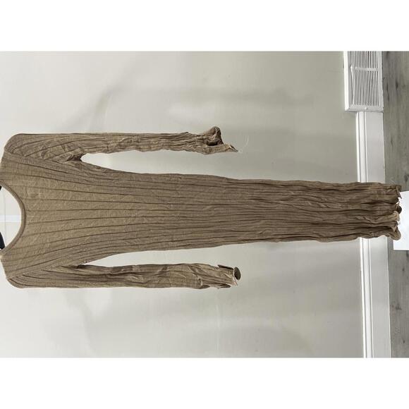 SNDYS Baha Long Sleeve Maxi Dress in Tan - Picture 3 of 8